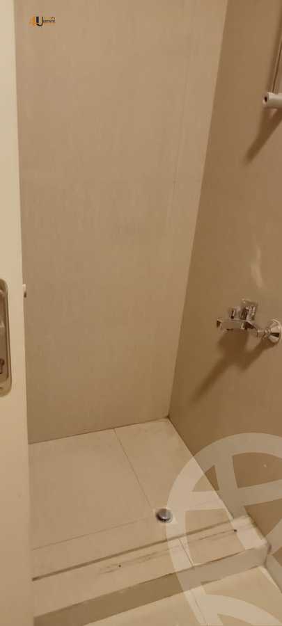 https://aqarmap.com.eg/ar/listing/6185065-for-rent-cairo-new-cairo-sharq-el-akadamiya-al-tahrir-st