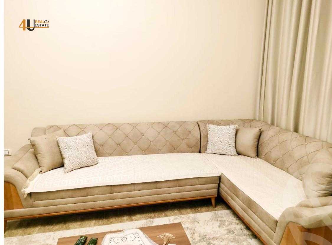 https://aqarmap.com.eg/en/listing/6189106-for-rent-cairo-new-cairo-compounds-el-mostashareen-compound