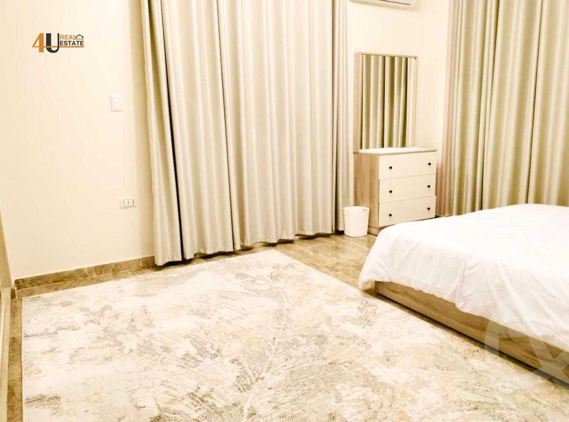 https://aqarmap.com.eg/en/listing/6189106-for-rent-cairo-new-cairo-compounds-el-mostashareen-compound