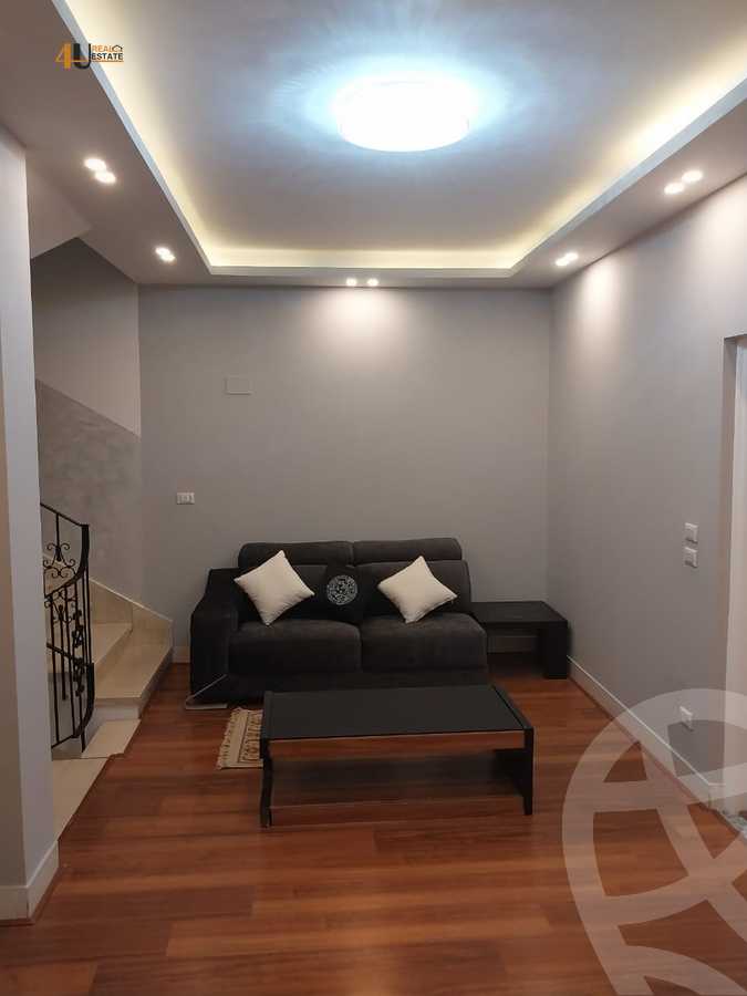 https://aqarmap.com.eg/en/listing/6189293-for-rent-cairo-new-cairo-lrhb-city-phase-2-osama-ibn-zaid-st