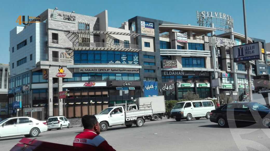 https://aqarmap.com.eg/ar/listing/6190439-for-sale-cairo-new-cairo-el-ahyaa-fifth-neighborhood-akhnaton-st