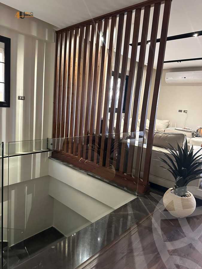 https://aqarmap.com.eg/ar/listing/6194609-for-sale-cairo-new-cairo-compounds-el-mostashareen-compound