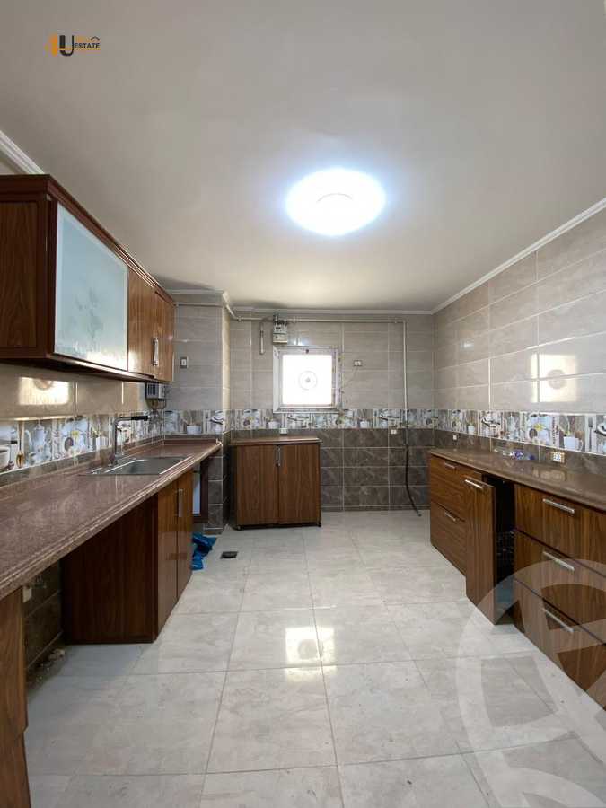 https://aqarmap.com.eg/ar/listing/6197142-for-rent-cairo-new-cairo-compounds-the-square