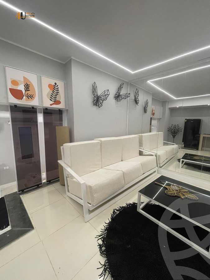 https://aqarmap.com.eg/ar/listing/6197339-for-rent-cairo-new-cairo-el-choueifat-el-sheikh-mahmoud-el-banna-st