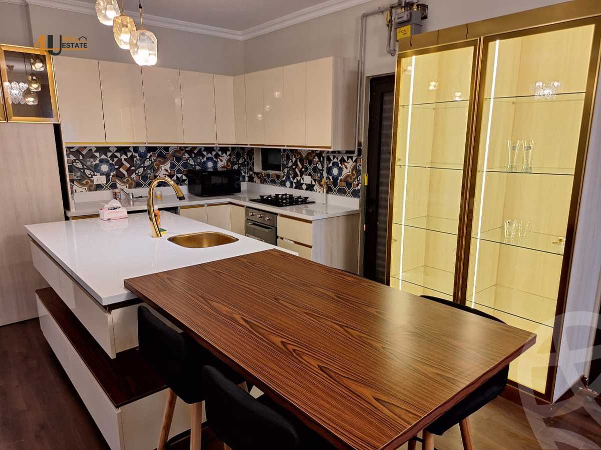 https://aqarmap.com.eg/ar/listing/6197936-for-rent-cairo-new-cairo-compounds-lakeview-residence