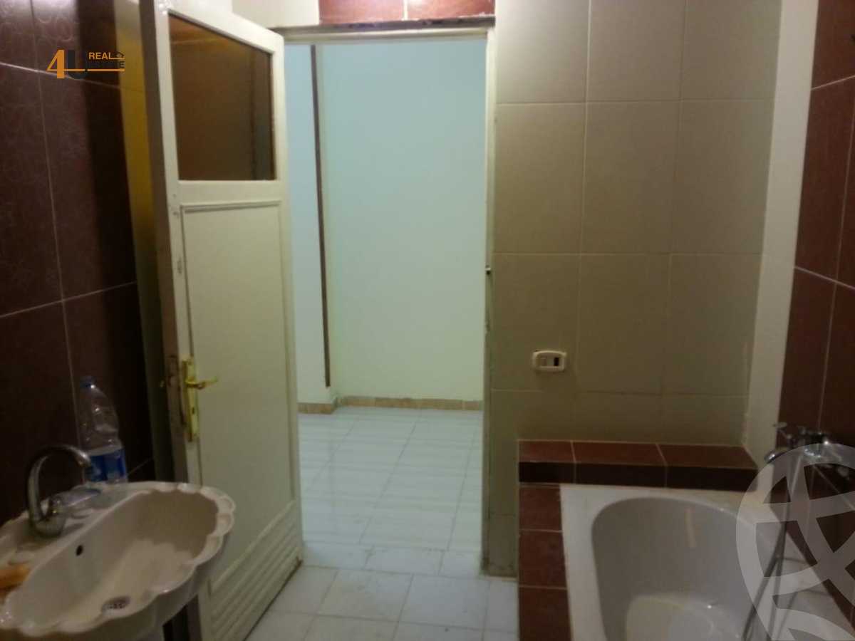 https://aqarmap.com.eg/ar/listing/6206811-for-rent-cairo-new-cairo-90th-street-south-teseen-st
