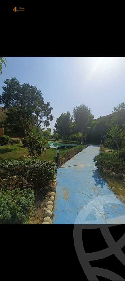 https://aqarmap.com.eg/en/listing/6208727-for-sale-cairo-new-cairo-compounds-moon-valley-2
