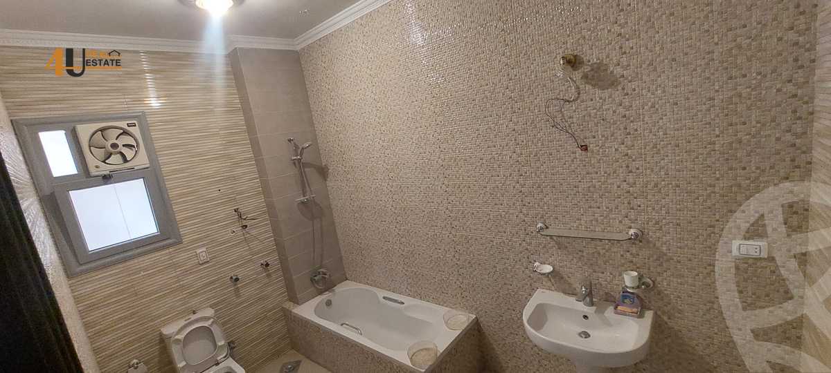 https://aqarmap.com.eg/en/listing/6208749-for-rent-cairo-new-cairo-el-banafsg-el-banafsag-omarat-al-gabri-st