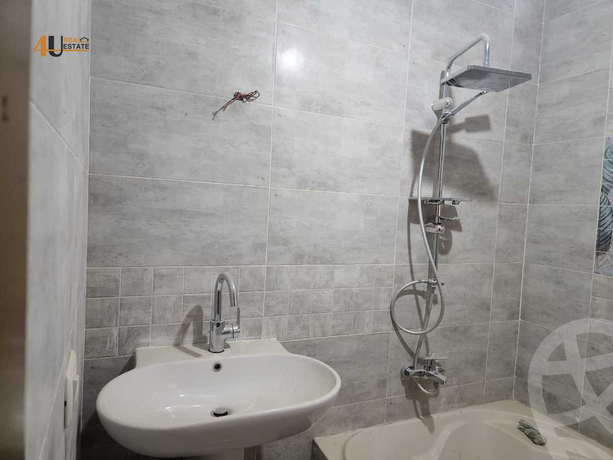 https://aqarmap.com.eg/ar/listing/6209048-for-sale-cairo-new-cairo-compounds-jrdyny-hyts-3