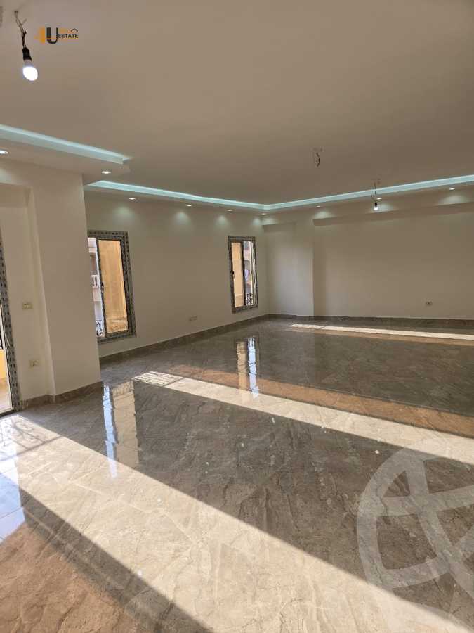 https://aqarmap.com.eg/ar/listing/6210535-for-rent-cairo-new-cairo-south-investors-zizinia-st