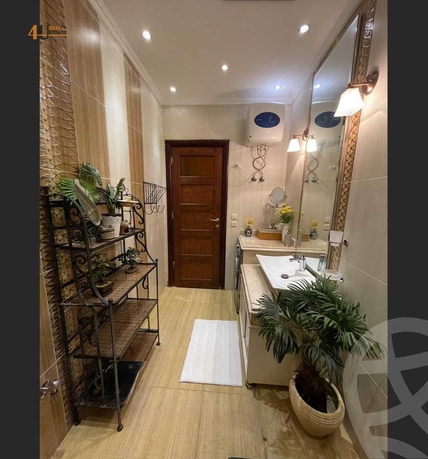 https://aqarmap.com.eg/ar/listing/6210956-for-sale-cairo-new-cairo-sharq-el-akadamiya-al-tahrir-st