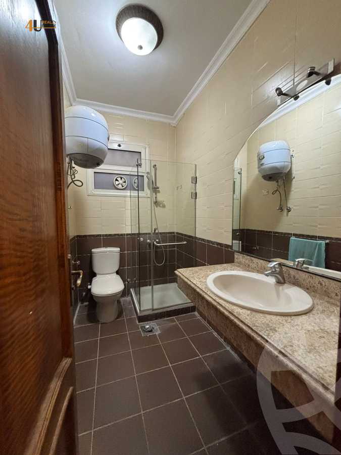 https://aqarmap.com.eg/ar/listing/6213699-for-sale-cairo-new-cairo-el-ahyaa-first-neighborhood-street-1