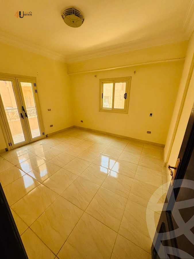 https://aqarmap.com.eg/ar/listing/6216432-for-rent-cairo-new-cairo-south-investors-el-nasr-st