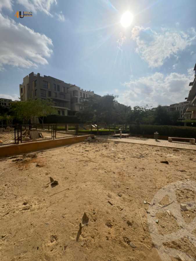 https://aqarmap.com.eg/en/listing/6239196-for-sale-cairo-new-cairo-compounds-eastown-spectrum-eastown-compound