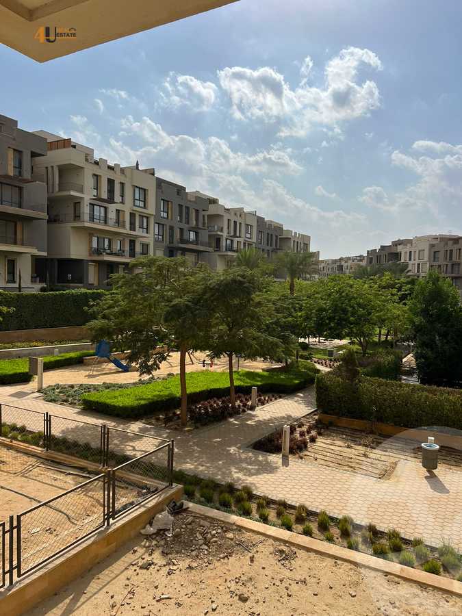https://aqarmap.com.eg/en/listing/6239196-for-sale-cairo-new-cairo-compounds-eastown-spectrum-eastown-compound