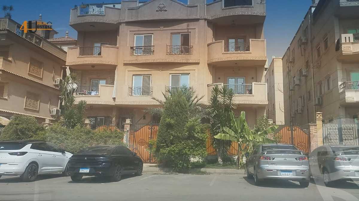 https://aqarmap.com.eg/en/listing/6262210-for-sale-cairo-new-cairo-el-banafsg-el-banafsag-7-abdullah-mosalamy-st