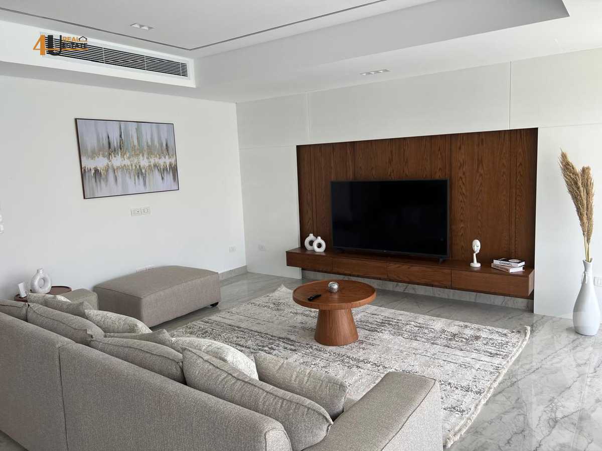 https://aqarmap.com.eg/en/listing/6266379-for-rent-cairo-new-cairo-compounds-lakeview-residence