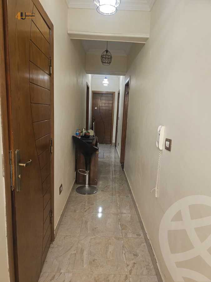 https://aqarmap.com.eg/ar/listing/6269358-for-sale-cairo-new-cairo-ganob-el-akadamiya-south-academy-a-zaid-ebn-haretha-st