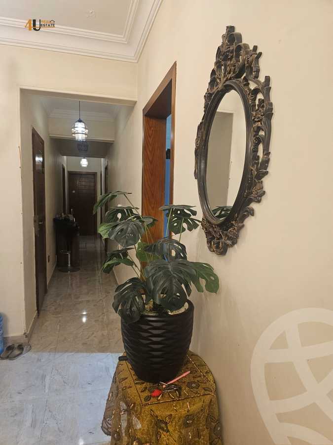 https://aqarmap.com.eg/ar/listing/6269358-for-sale-cairo-new-cairo-ganob-el-akadamiya-south-academy-a-zaid-ebn-haretha-st