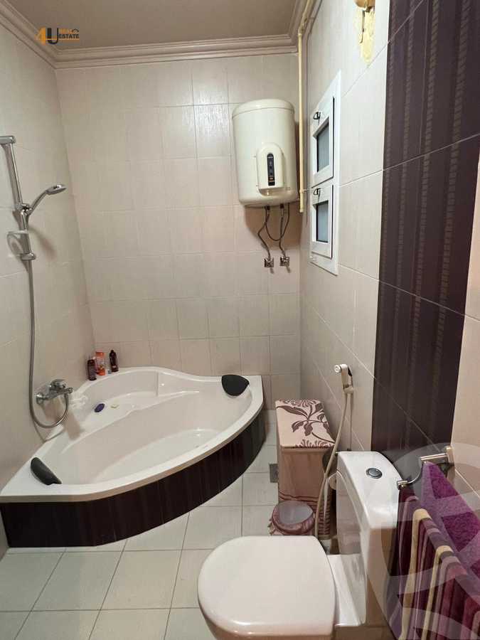 https://aqarmap.com.eg/en/listing/6278302-for-sale-cairo-new-cairo-el-banafsg-el-banafsag-12