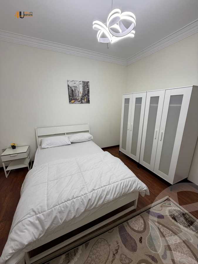 https://aqarmap.com.eg/ar/listing/6280878-for-rent-cairo-new-cairo-compounds-mena-residence