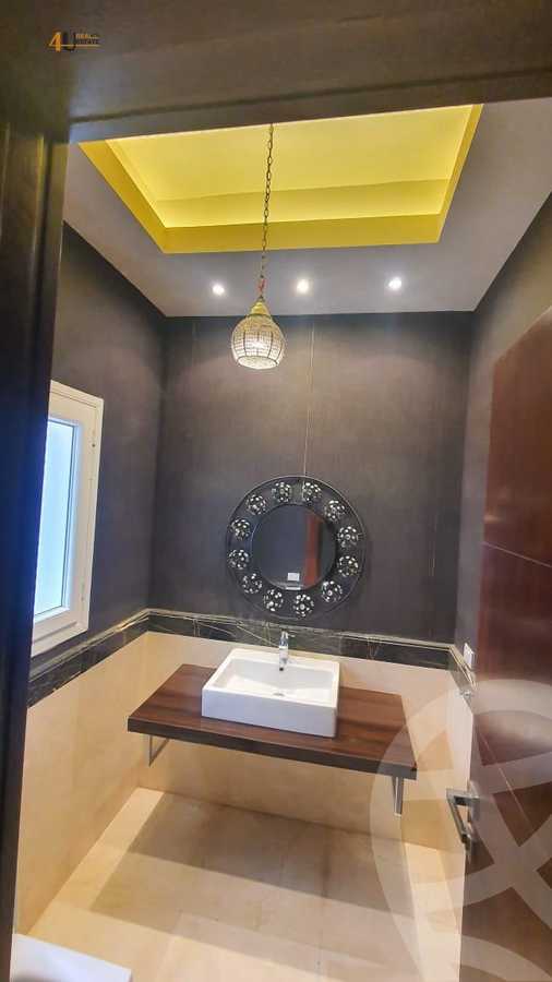 https://aqarmap.com.eg/en/listing/6281050-for-rent-cairo-new-cairo-compounds-mountain-view-1