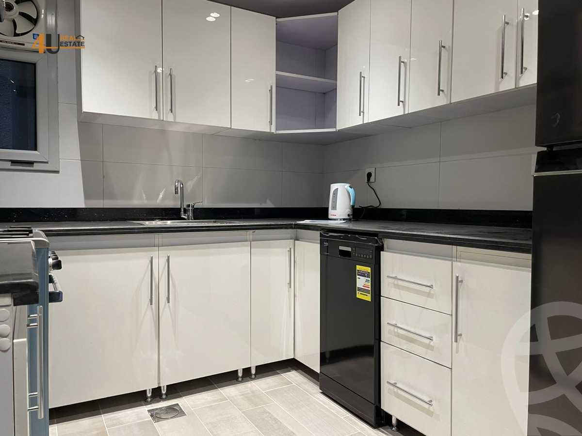 https://aqarmap.com.eg/ar/listing/6281074-for-rent-cairo-new-cairo-compounds-hyde-park-park-corner-hyde-park