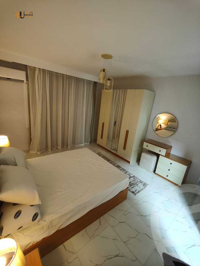 https://aqarmap.com.eg/ar/listing/6281074-for-rent-cairo-new-cairo-compounds-hyde-park-park-corner-hyde-park
