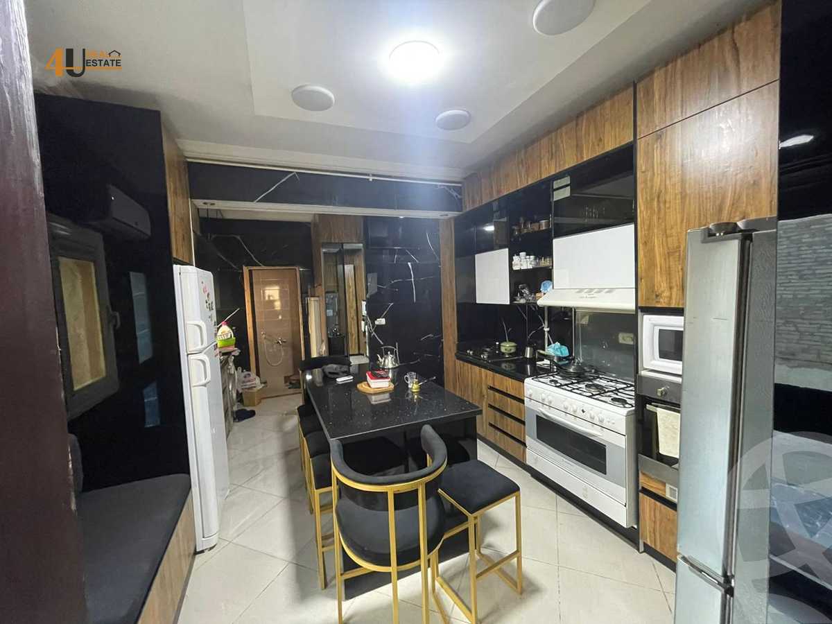 https://aqarmap.com.eg/ar/listing/6286350-for-sale-cairo-new-cairo-compounds-el-koronfel-heights