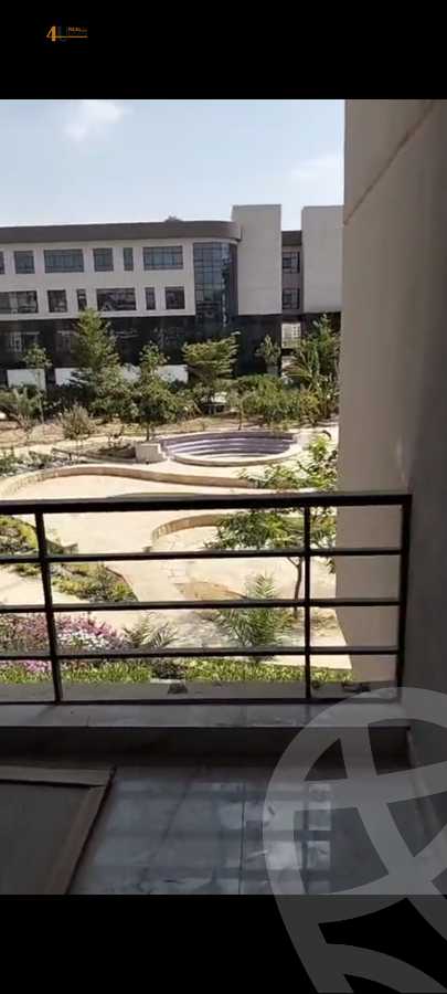 https://aqarmap.com.eg/ar/listing/6287024-for-sale-cairo-new-cairo-compounds-cinco-mall-upwyde
