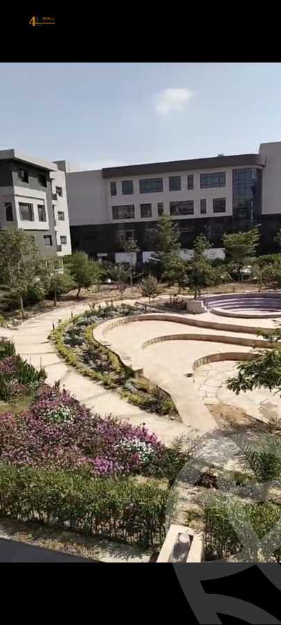 https://aqarmap.com.eg/ar/listing/6287278-for-sale-cairo-new-cairo-compounds-cleo-water-residence-palm-hills