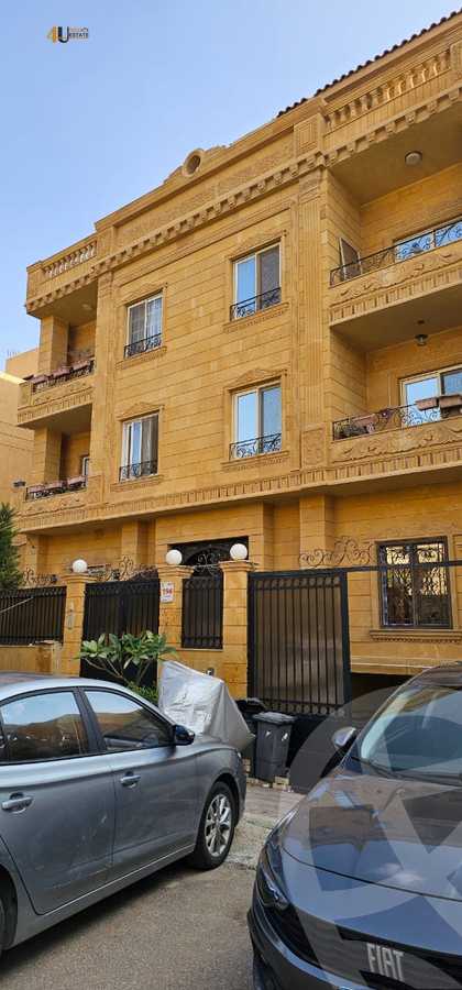 https://aqarmap.com.eg/en/listing/6307991-for-sale-cairo-new-cairo-el-yassamin-el-yasmeen-7-el-shaikh-hassan-mamoun-st