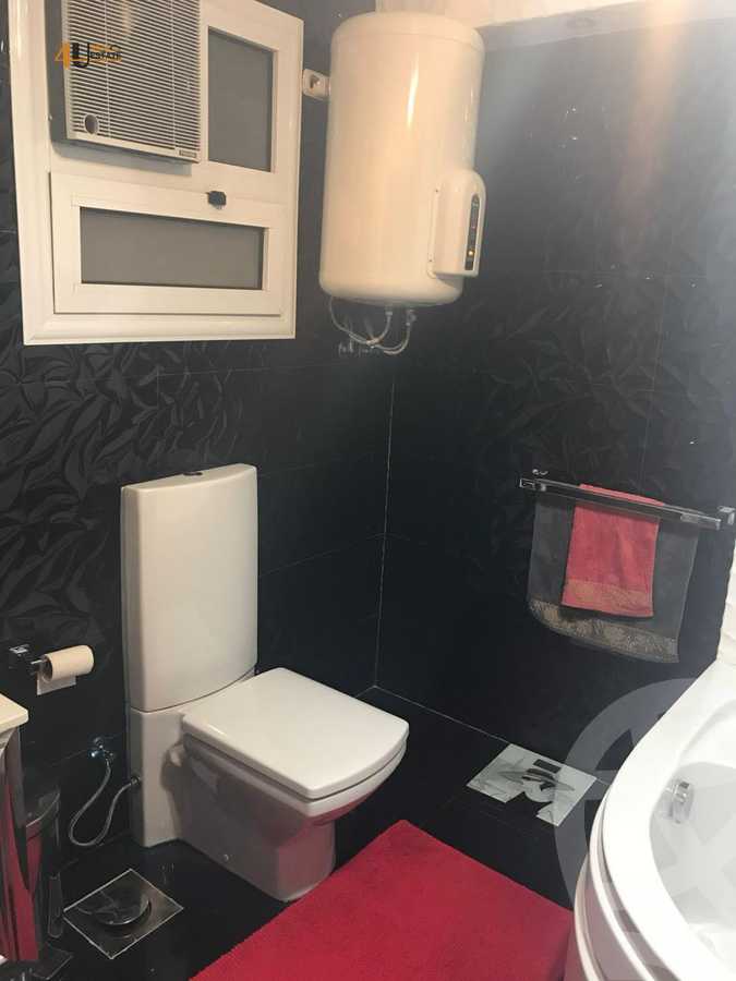 https://aqarmap.com.eg/ar/listing/6313230-for-sale-cairo-new-cairo-compounds-kmbwnd-lnkhyl