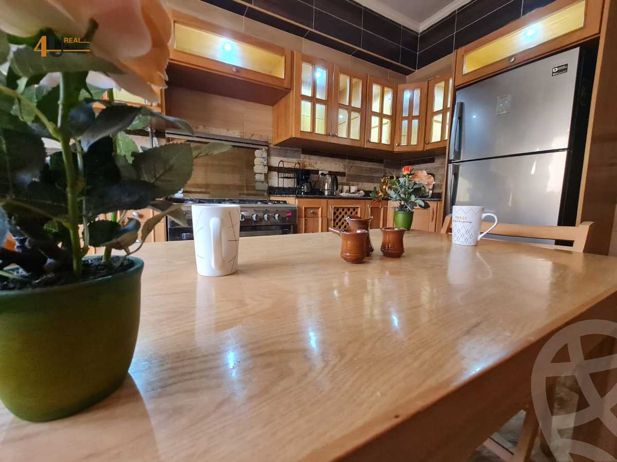 https://aqarmap.com.eg/en/listing/6317184-for-rent-cairo-new-cairo-el-banafsg-el-banafsag-12