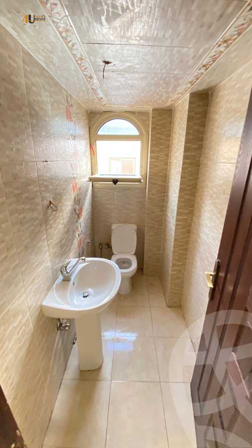 https://aqarmap.com.eg/ar/listing/6317744-for-rent-cairo-new-cairo-first-settlement-neighbourhood-5-el-shaheed-islam-raafat-st
