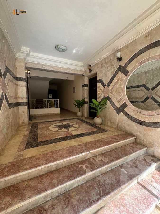 https://aqarmap.com.eg/ar/listing/6329601-for-sale-cairo-new-cairo-el-banafsg-el-banafsag-omarat-al-gabri-st