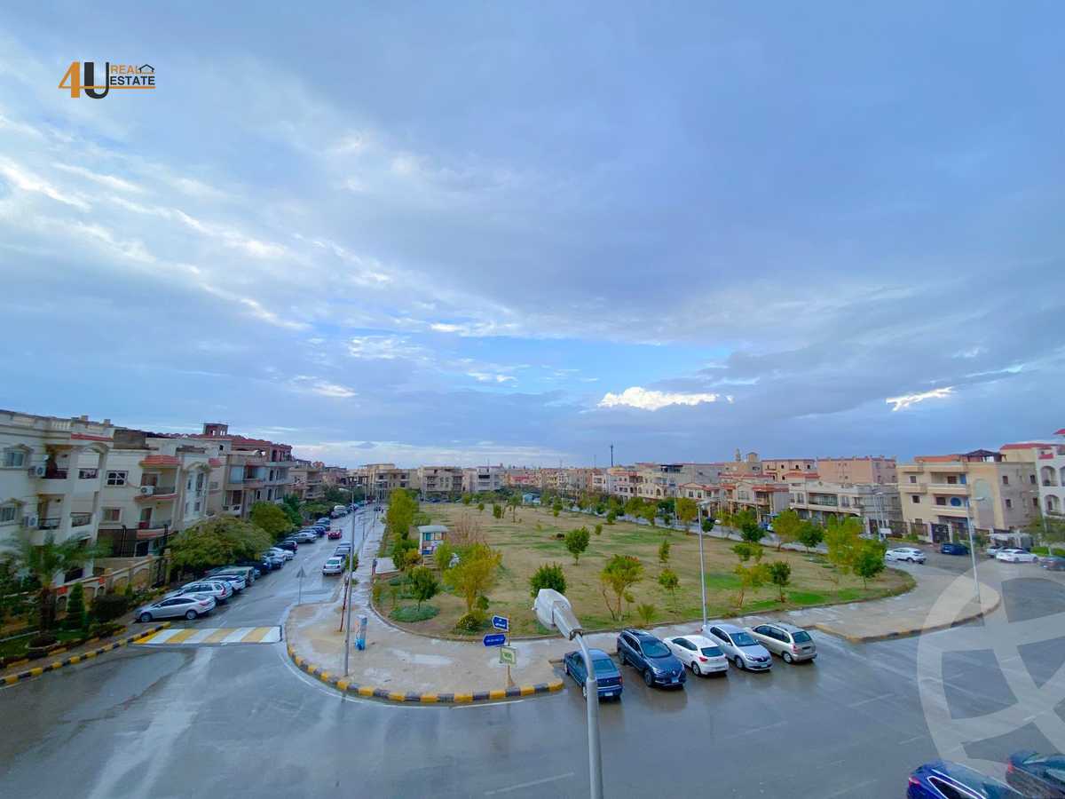 https://aqarmap.com.eg/en/listing/6329888-for-sale-cairo-new-cairo-ganob-el-akadamiya-south-academy-b-taha-hussein-st