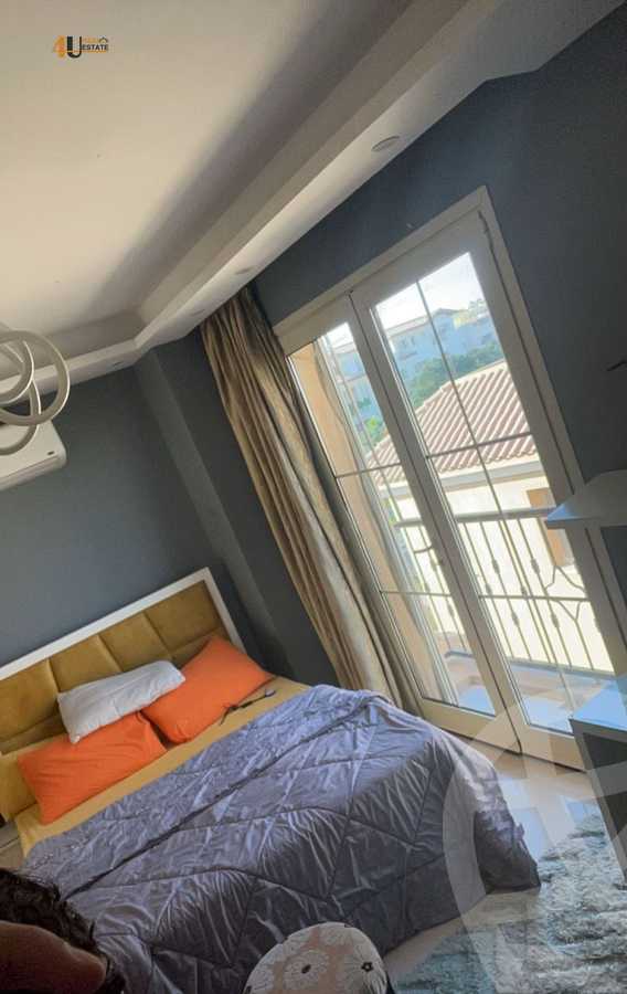 https://aqarmap.com.eg/ar/listing/6335855-for-sale-cairo-new-cairo-compounds-hyde-park-centre-ville-hyde-park