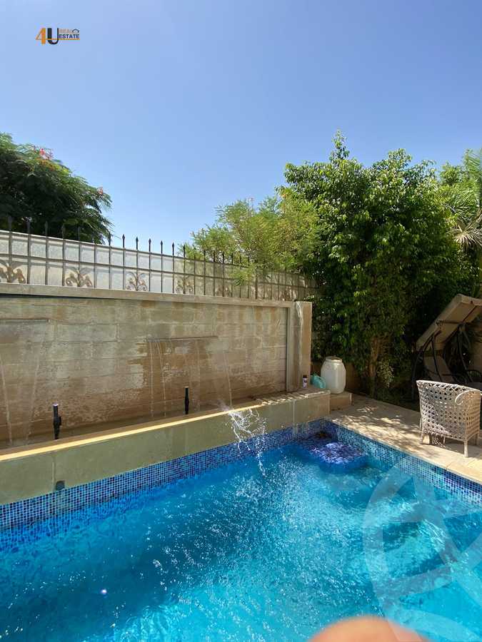 https://aqarmap.com.eg/ar/listing/6335855-for-sale-cairo-new-cairo-compounds-hyde-park-centre-ville-hyde-park