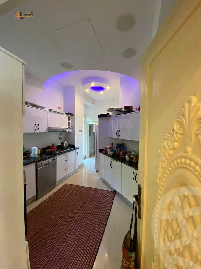 https://aqarmap.com.eg/ar/listing/6335897-for-rent-cairo-new-cairo-compounds-hyde-park-park-corner-hyde-park