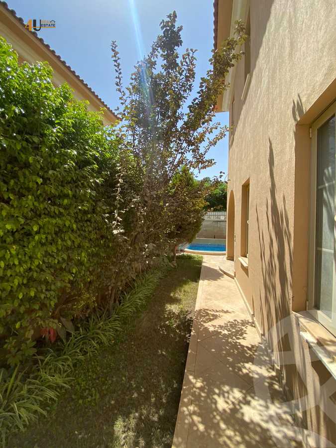 https://aqarmap.com.eg/ar/listing/6335897-for-rent-cairo-new-cairo-compounds-hyde-park-park-corner-hyde-park