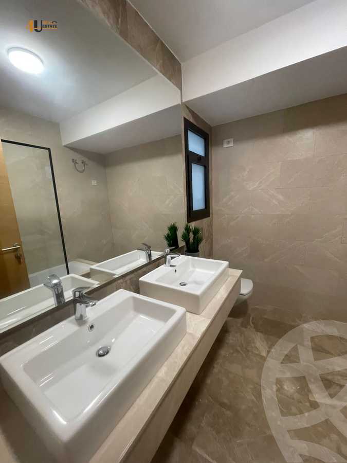https://aqarmap.com.eg/ar/listing/6336031-for-rent-cairo-new-cairo-compounds-eastown-spectrum-eastown-compound