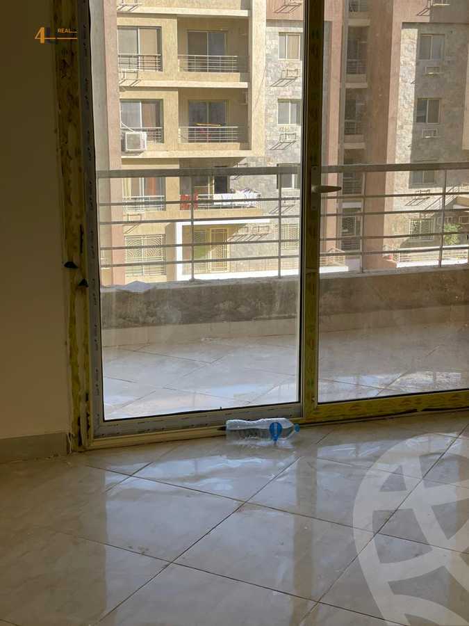https://aqarmap.com.eg/ar/listing/6338272-for-sale-cairo-new-cairo-compounds-dar-misr-el-koronfel