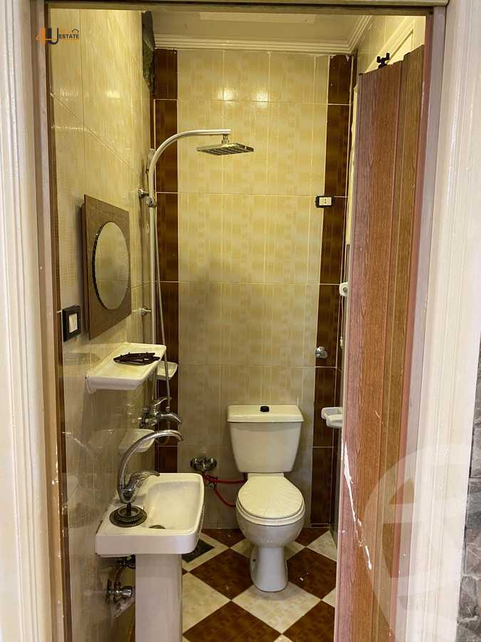 https://aqarmap.com.eg/en/listing/6339425-for-rent-cairo-new-cairo-el-banafsg-el-banafsag-12
