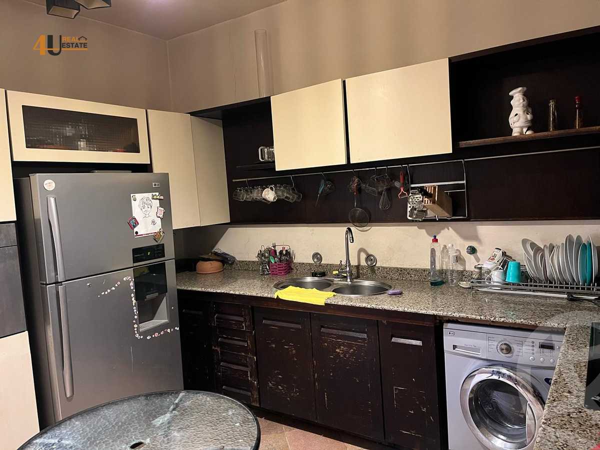 https://aqarmap.com.eg/ar/listing/6359299-for-sale-cairo-new-cairo-ganob-el-akadamiya-south-academy-b-taha-hussein-st