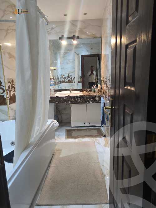 https://aqarmap.com.eg/en/listing/6359397-for-sale-cairo-new-cairo-south-investors-el-nasr-st