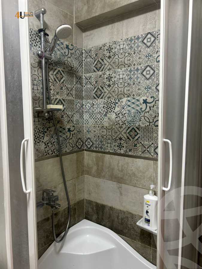 https://aqarmap.com.eg/ar/listing/6374965-for-rent-cairo-new-cairo-lrhb-city-phase-1-ahmed-rami-st