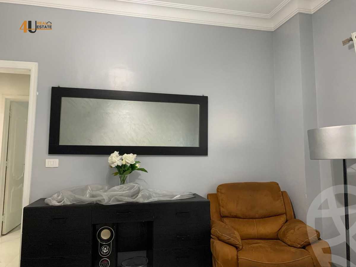 https://aqarmap.com.eg/ar/listing/6374976-for-rent-cairo-new-cairo-compounds-kmbwnd-lnkhyl