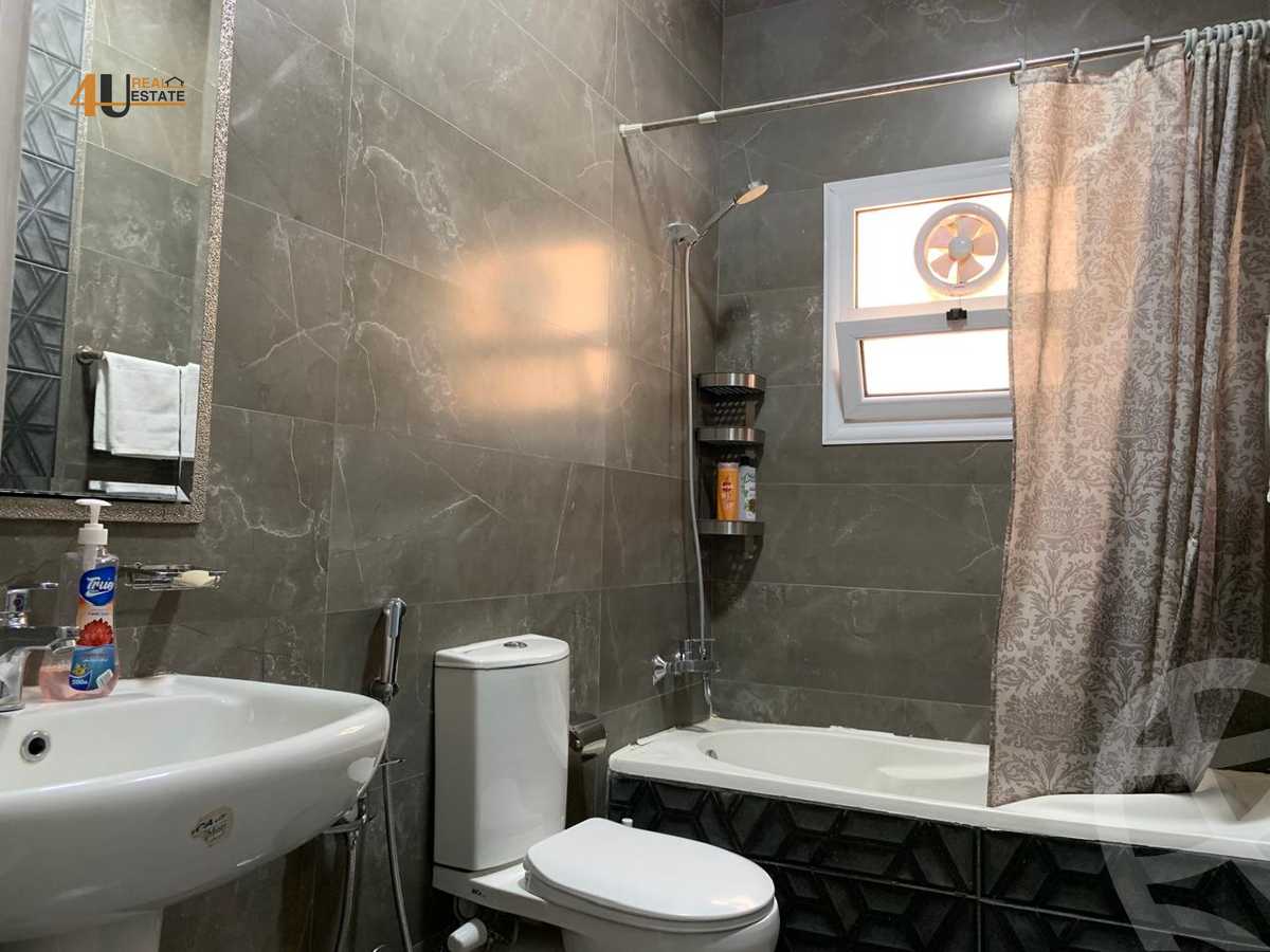 https://aqarmap.com.eg/ar/listing/6374976-for-rent-cairo-new-cairo-compounds-kmbwnd-lnkhyl