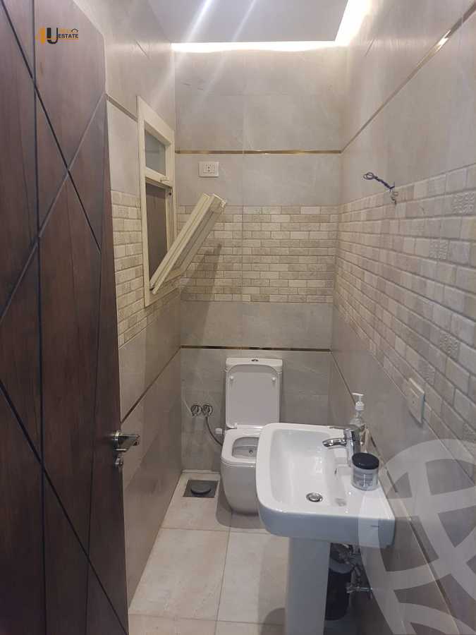 https://aqarmap.com.eg/en/listing/6374924-for-sale-cairo-new-cairo-el-kornfol-el-kornfol-3